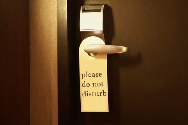 please-do-not-disturb-sign