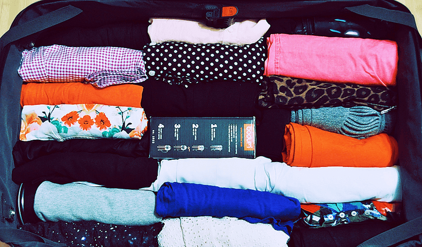 travel-hacks-rolling-clothing